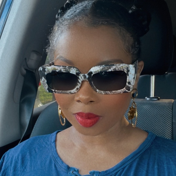 New Arrival Sunglasses “Python”🕶️ - Picture 4 of 5